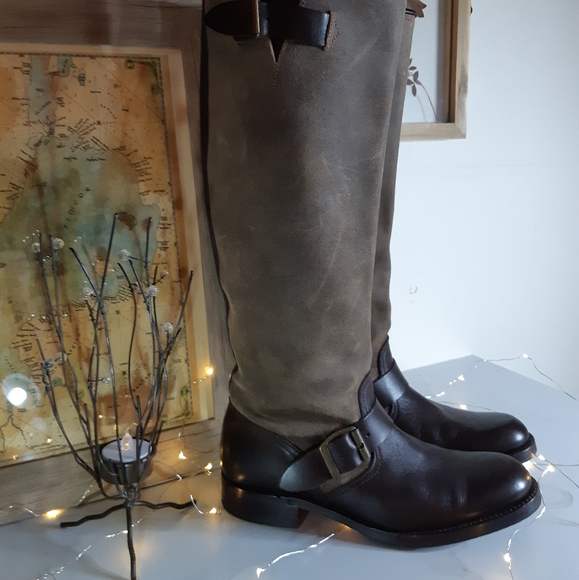 Penelope Chilvers Shoes - Sz 7.5  Penelope Chilvers Leather Long Boots